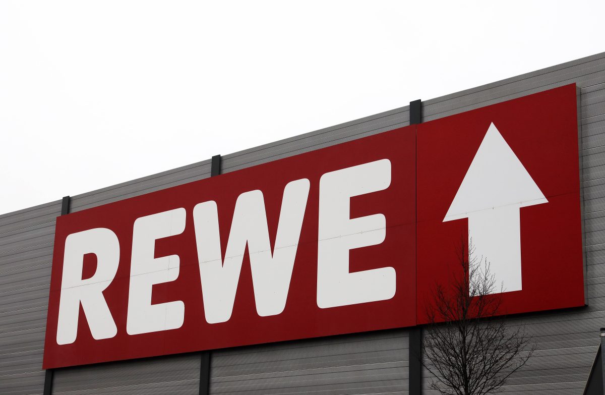 Ein Rewe in NRW verkauft dieses Jahr kein Feuerwerk. (Symbolbild)