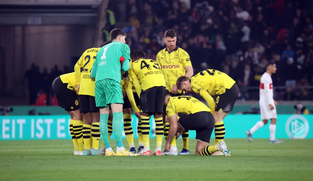 Die Spieler von Borussia Dortmund müssen sich ranhalten.