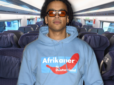 Mann trägt AfD-Hoodie im Zug.