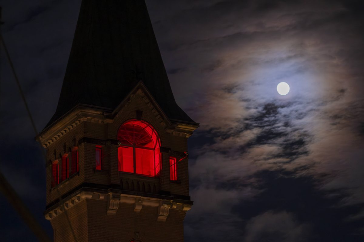 Meteo nel New Jersey: un fenomeno raro nel cielo!  Cosa c'è che non va nella luna?