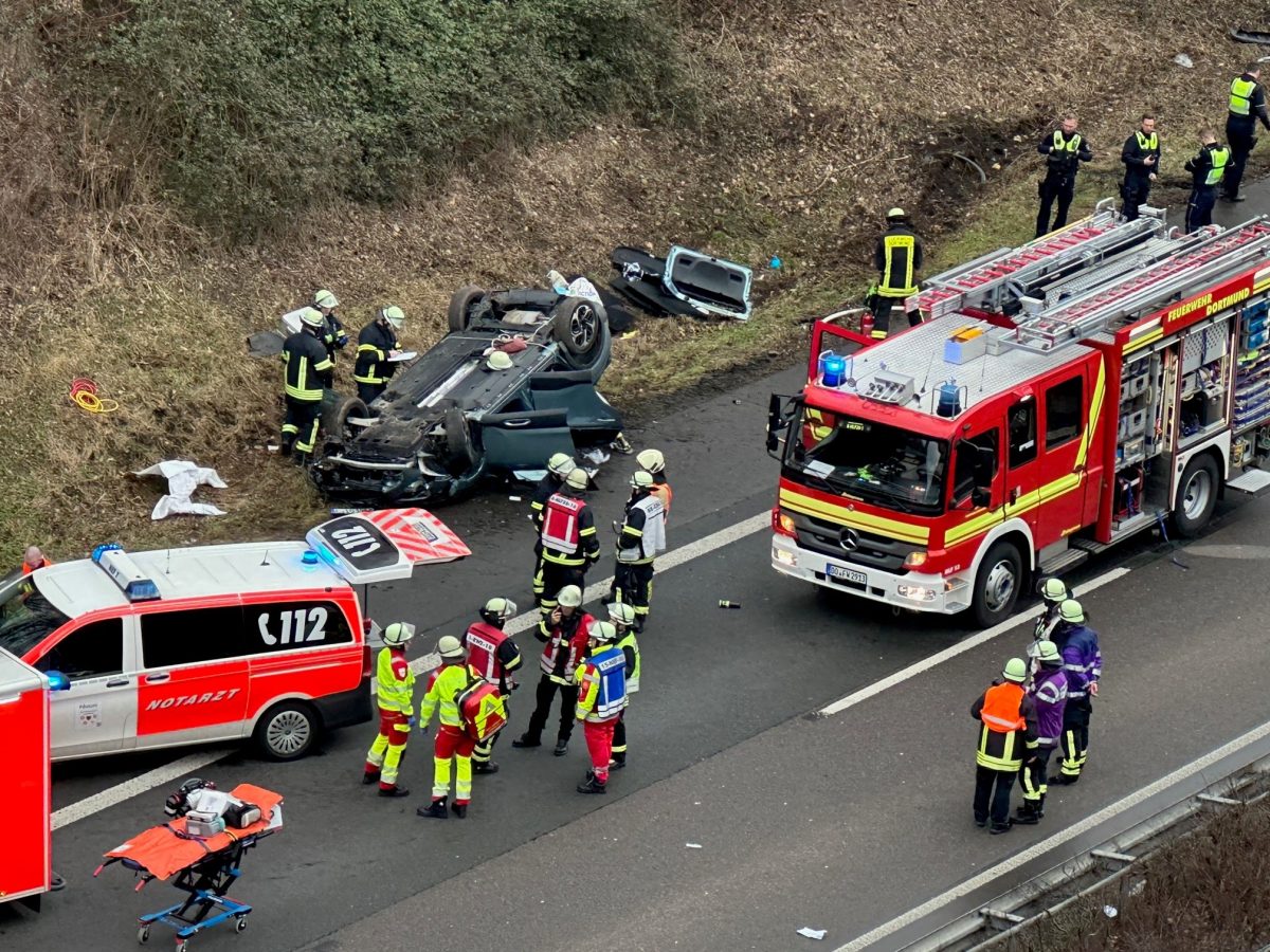 Unfall auf der A45 mit Hubschraubereinsatz.