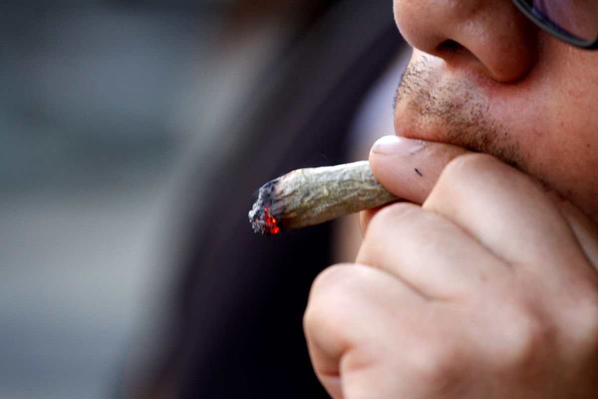 Bis zum Cannabis-Gesetz im April mÃ¼ssen noch tausende Akten bewÃ¤ltigt werden.