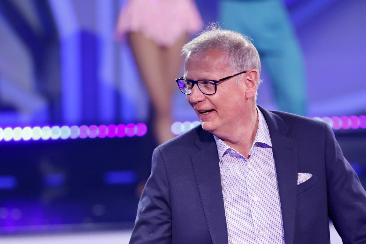 „Wer wird Millionär?“: Günther Jauch bringt Studio zum Beben – schuld ist der Publikumsjoker