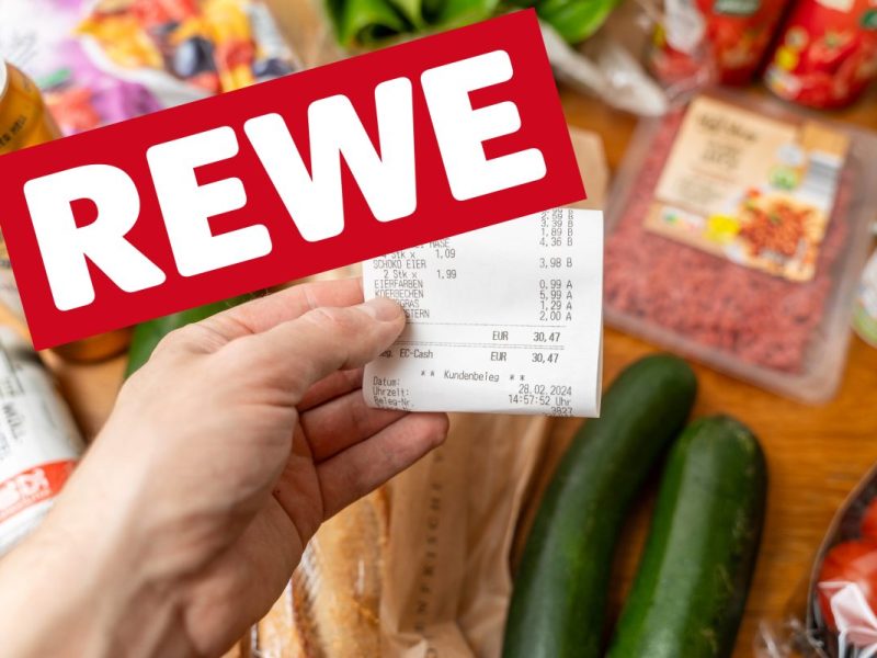 Rewe verkündet Neuerung bei Kassenbon – Kunden stocksauer: „Das machen wir nicht mit“