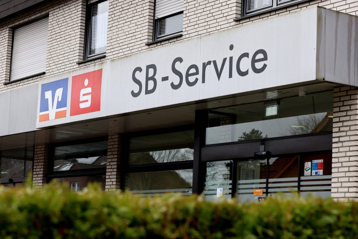 Sparkasse und Volksbank: Kooperation am SB-Service