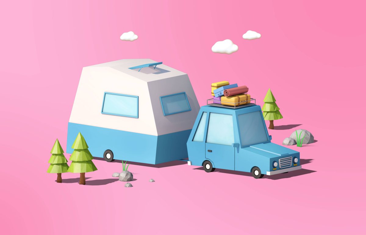 Es handelt sich um ein fiktives Bild. Der Hintergrund ist pink. Vorne im Bild ist ein blaues Auto mit orangenen Koffern auf dem Dach. Hinten an dem Auto ist ein Anhänger. Dieser ist blau und weiß. Oben in dem Bild sind drei weiße Wolken und unten sind drei grüne Tannenbäume zu sehen.