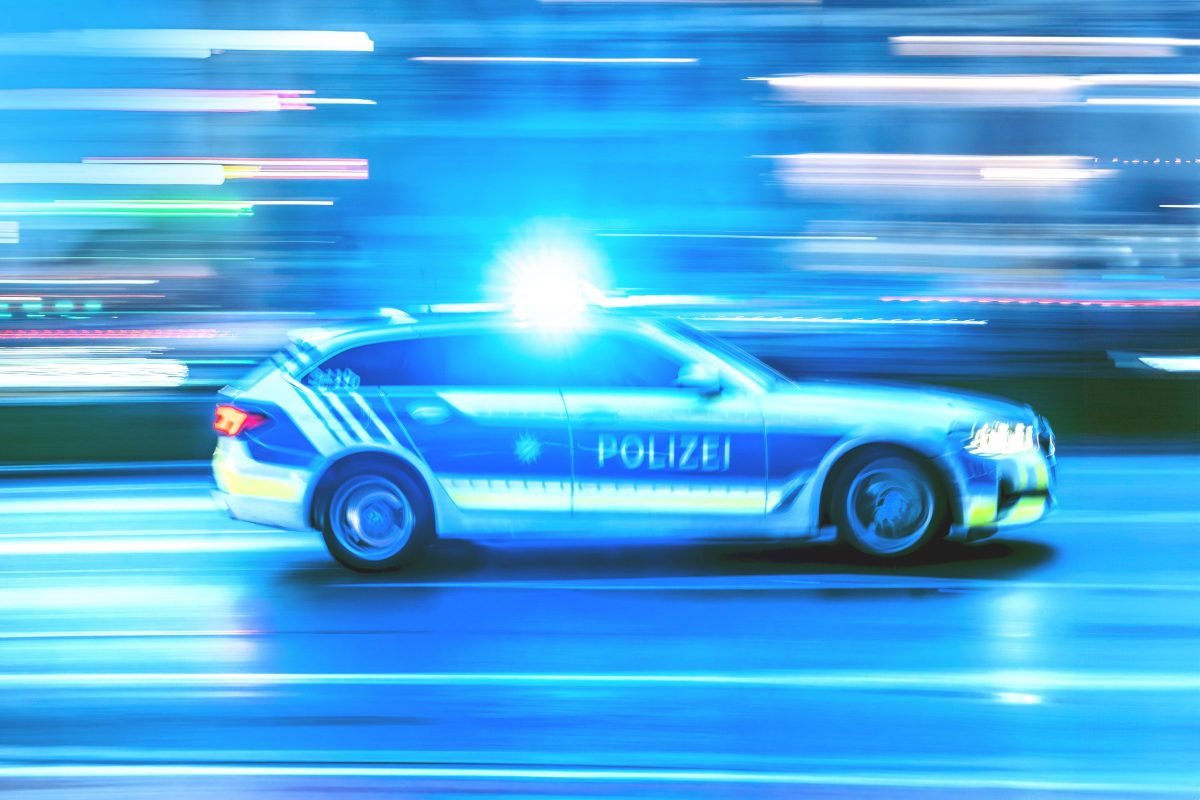 Wuppertal: Mann mitten in Einkaufszentrum angegriffen – Täter lassen ihn blutüberströmt zurück