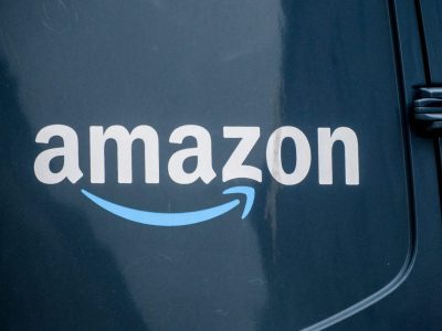 Amazon Prime-Mitglieder werden nicht schlecht staunen: Mit diesem Deal können Kunden nun ordentlich sparen. Was es jedoch zu beachten gilt...