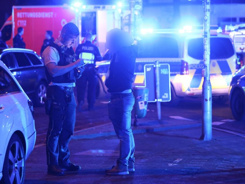 Düsseldorf: Mann auf offener Straße erschossen! Polizei schnappt Tatverdächtigen