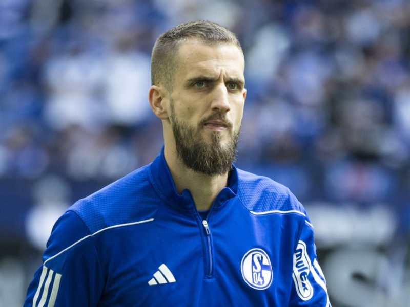 FC Schalke 04: Trotz Suspendierung – Drexler überrascht mit DIESER Entscheidung