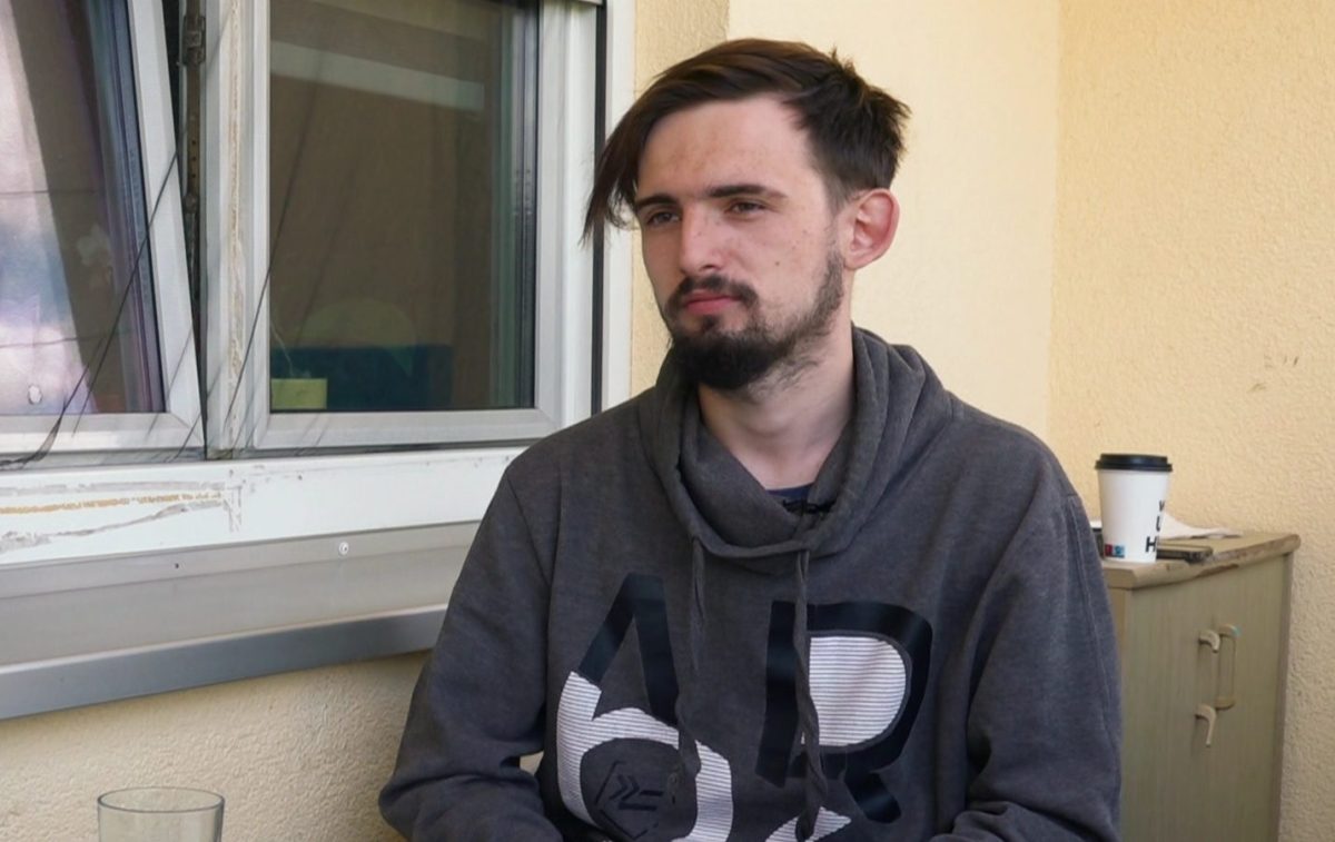B-rgergeld-Empf-nger-geht-auf-Jobsuche-pl-tzlich-klopft-Mercedes-Benz-an