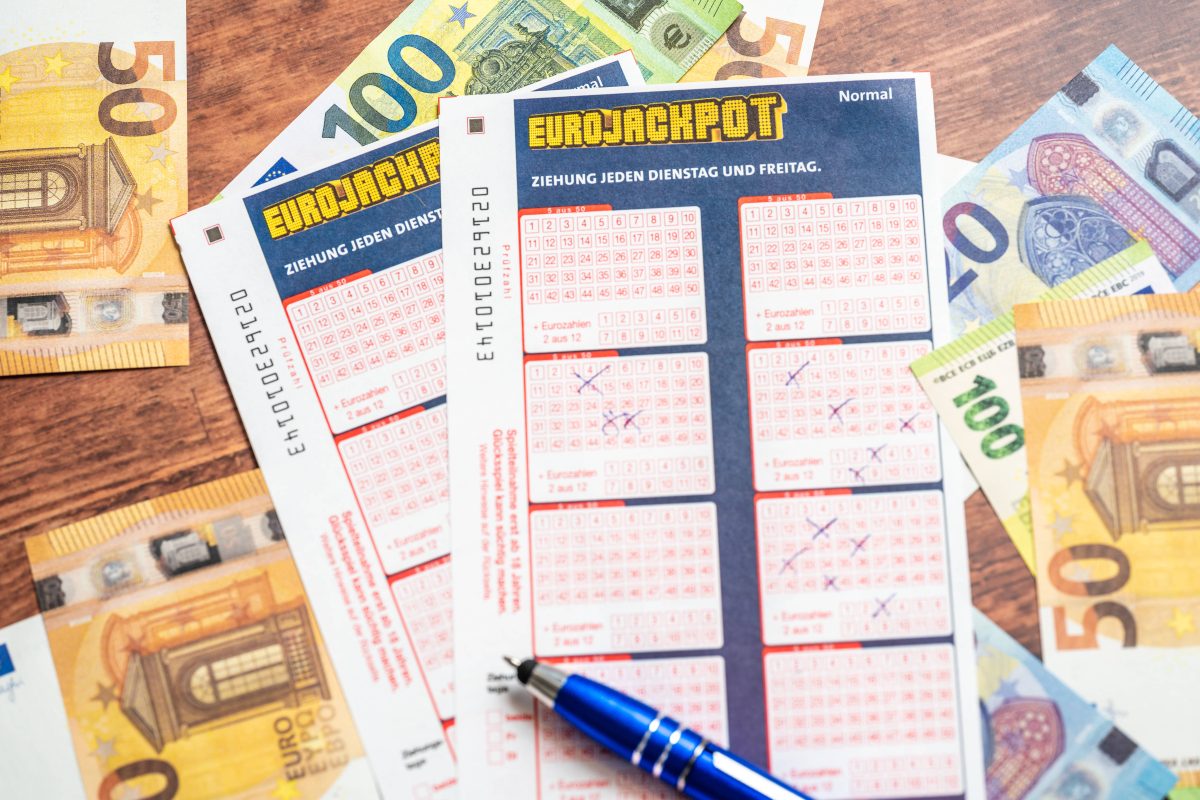 Zwei Lotto-Spieler in NRW wurden am Wochenende zu Millionären.