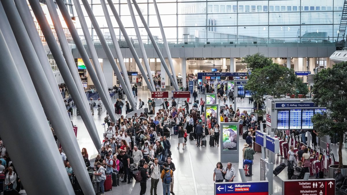 Am Flughafen Düsseldorf gibt es eine neue Regel.