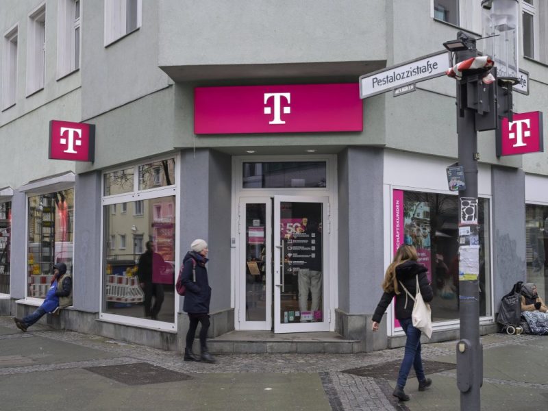 Telekom: Dringende Botschaft an alle Kunden – jetzt nicht in Panik verfallen!