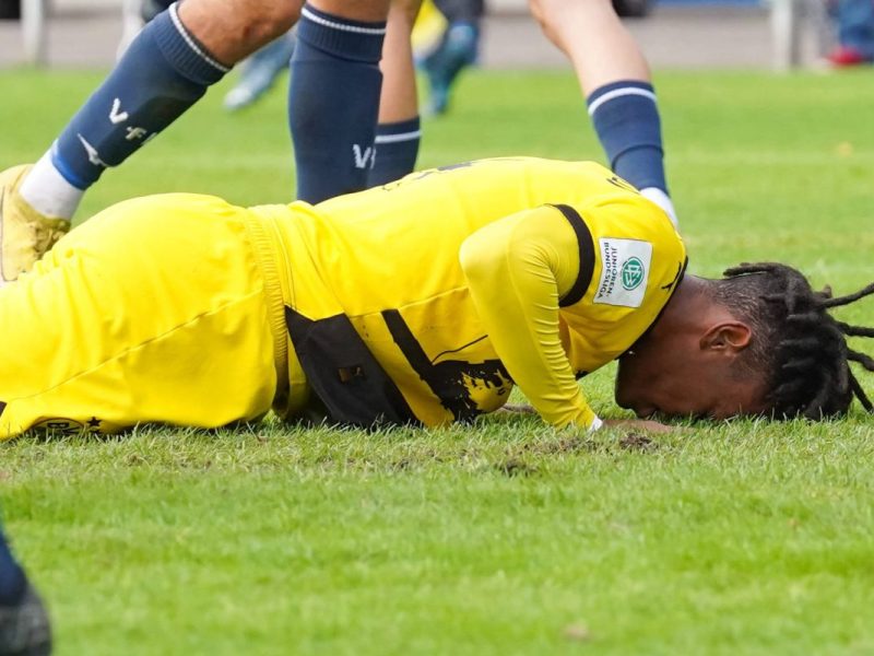 Borussia Dortmund: Zoff um verletztes Juwel – BVB-Coach völlig außer sich