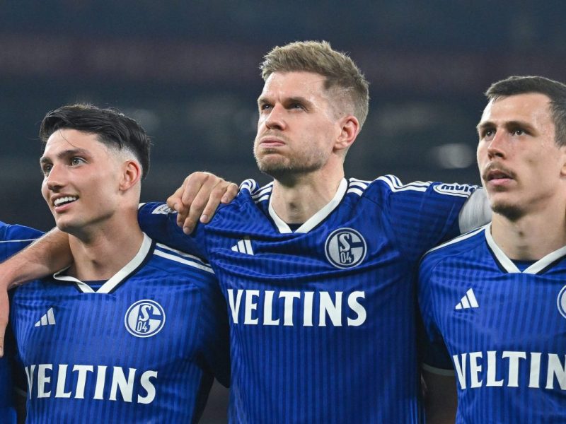 FC Schalke 04 in der Zwickmühle – Verein muss sich bald entscheiden