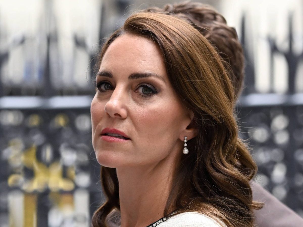 Bei Kate Middleton gibt es viel zu bewältigen. Zwar findet sie Unterstützung bei ihren Eltern, doch auch sie stehen vor großen Problemen...