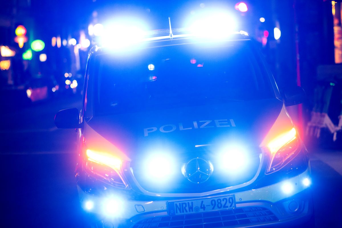 In Viersen (NRW) ist eine Frau lebensbedrohlich verletzt worden.
