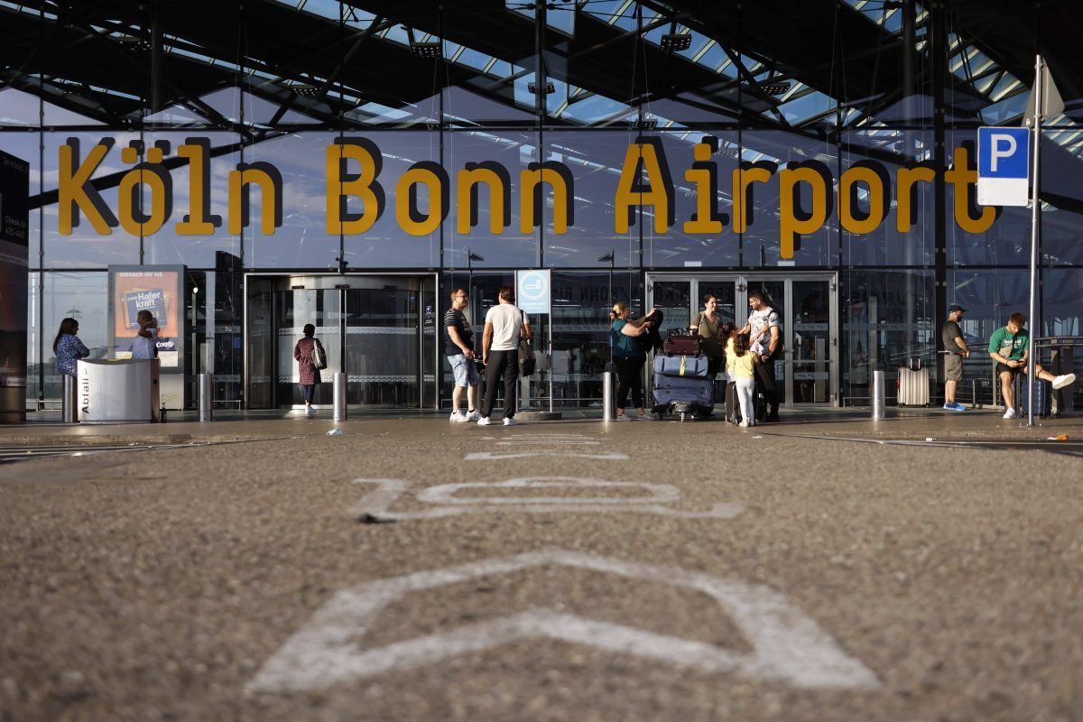 Es gibt eine neue Regel am Flughafen Köln/Bonn.