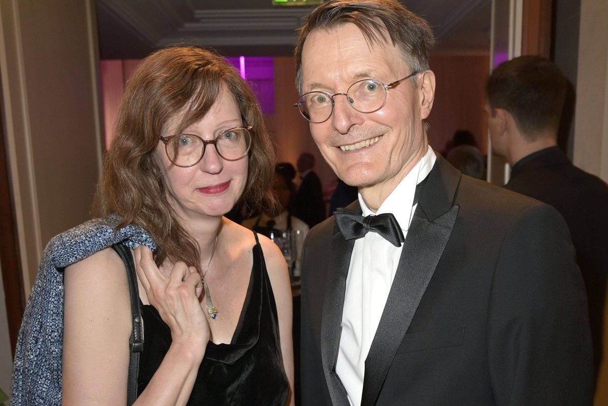 Elisabeth Niejahr, hier mit Partner Karl Lauterbach, war zu Gast bei Caren Miosga.