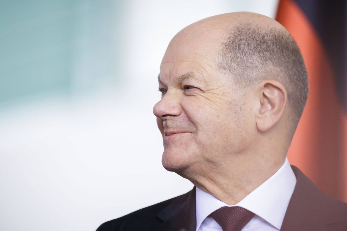 Bundeskanzler Olaf Scholz will mit seinem TikTok-Tanzbein junge WÃ¤hler gewinnen.