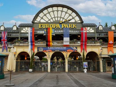 Der Europapark wurde von Besuchern überrollt!