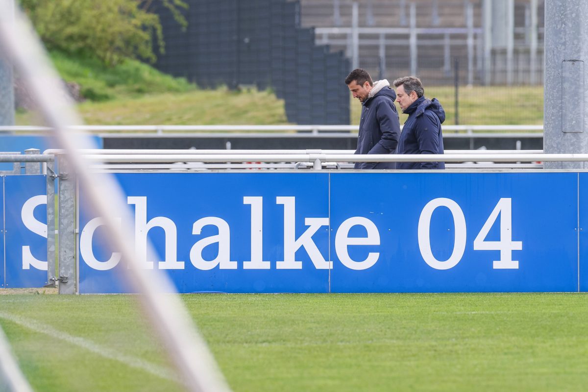 Ein Verantwortlicher des FC Schalke 04 hat tiefe Einblicke in die Transferarbeit des S04 gegeben. Dabei wurde der S04-Boss ziemlich deutlich.