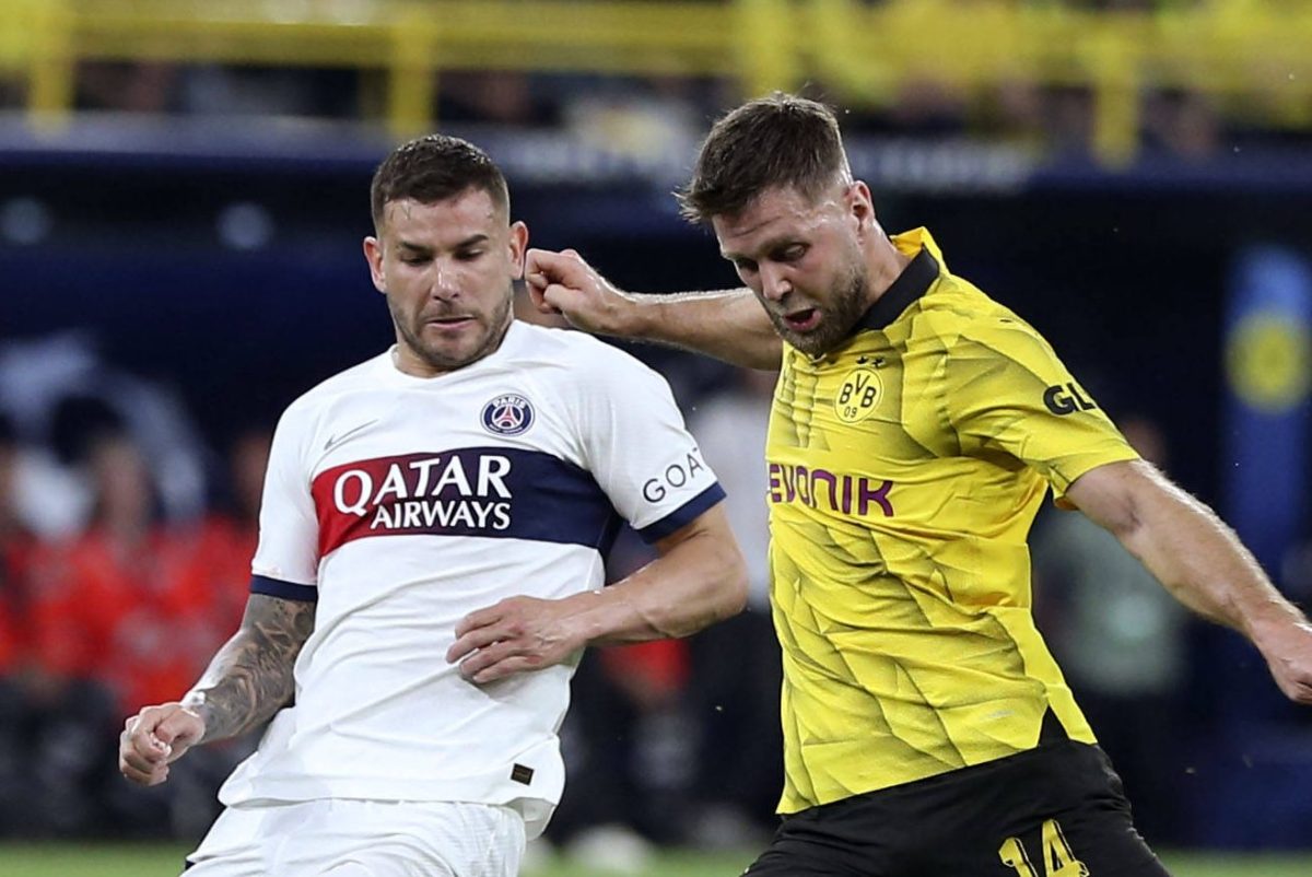 Bei Borussia Dortmund - PSG verletzt sich ein Spieler schwer.