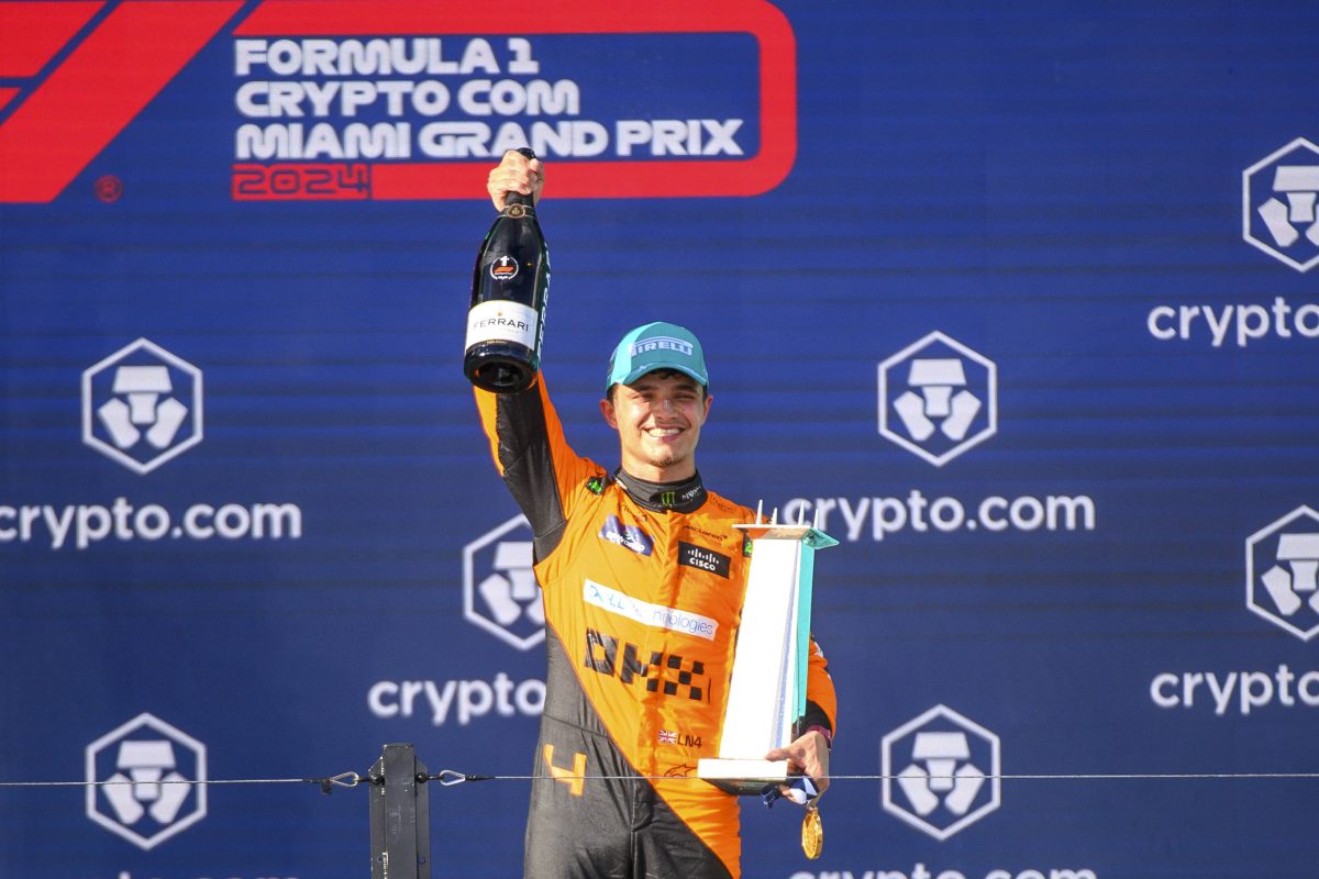 Lando Norris bejubelt seinen ersten Sieg in der Formel 1.