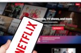 Der Streaming-Gigant Netflix hat gezwungenermaßen die Spendierhosen an: Warum sich DIESE Kunden auf eine Rückzahlung freuen dürfen...