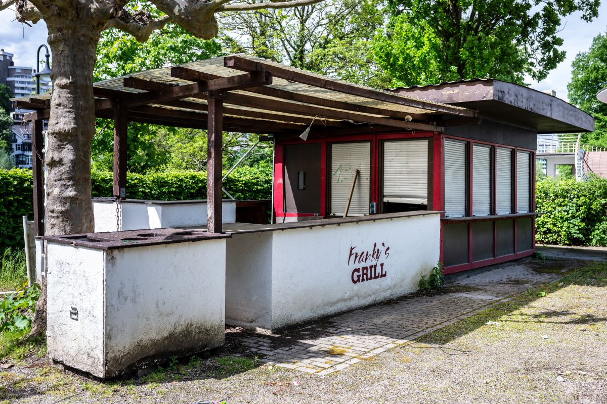 Mülheim: Beliebter Biergarten kehrt endlich zurück! Doch die Speisekarte schockiert Anwohner