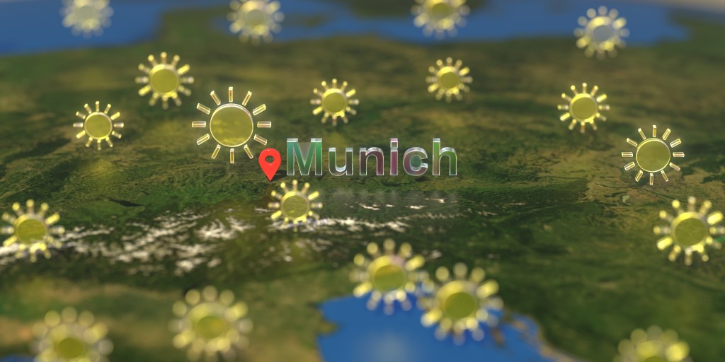 Eine Wetterkarte mit vielen Sonnensymbolen um München herum zeigt das schönste, sonnenreiche Wetter in Bayern.