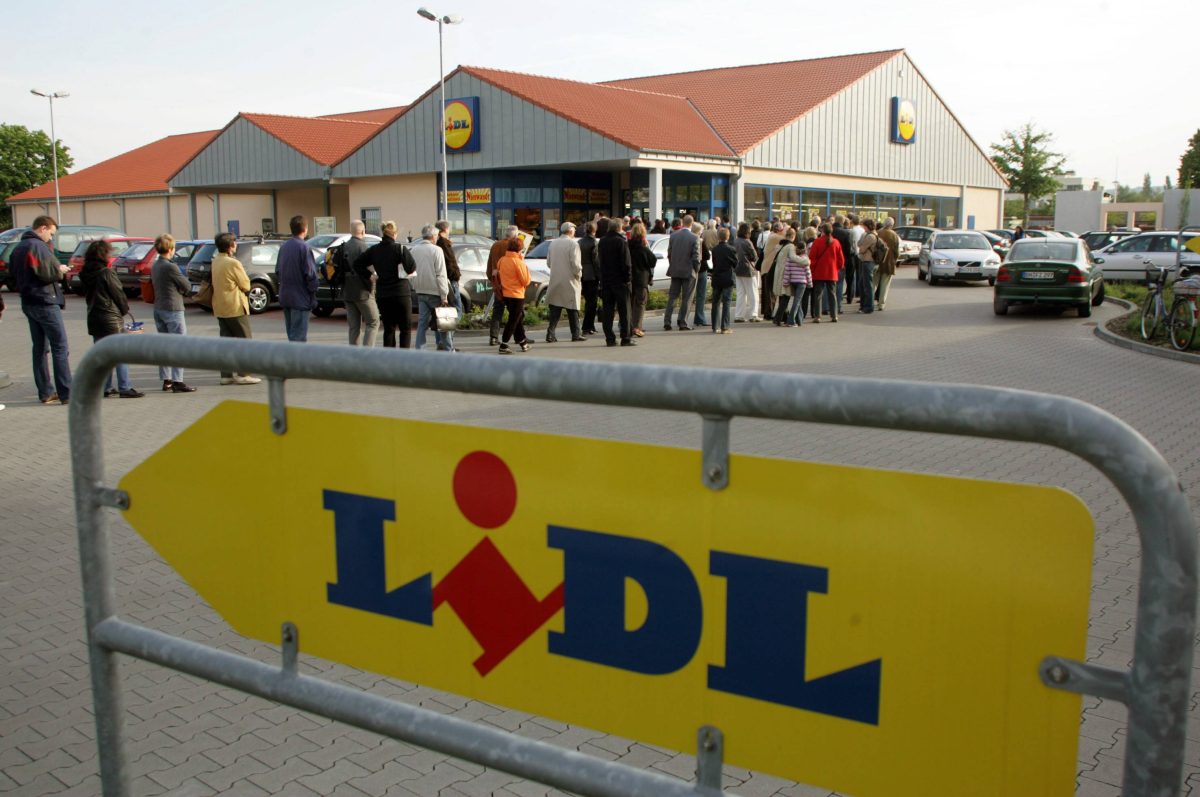 Lidl Andere Öffnungszeiten an Silvester wann Kunden einkaufen können