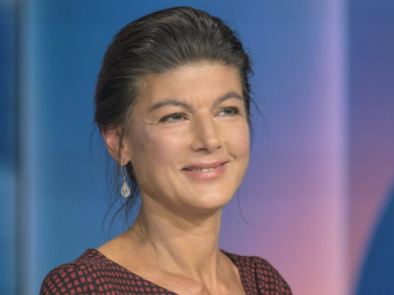 „Ist Sahra Wagenknecht vergeben?“ BSW-Chefin wird plötzlich verlegen