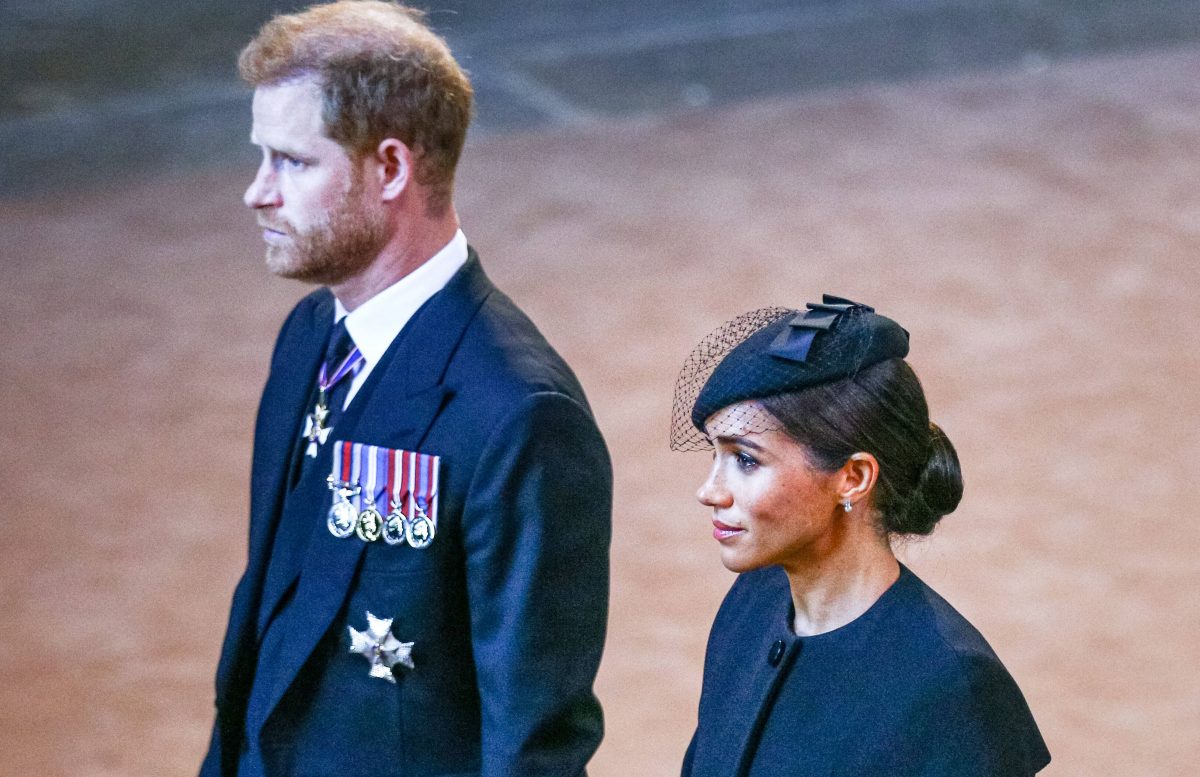 Prinz Harry und Meghan Markle mussten sich aus der Presse schon lange einiges anhören. Doch nun legen sie ihr Schicksal in IHRE Hände.