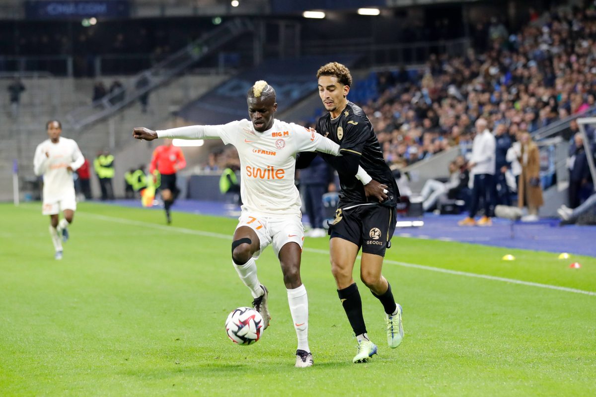 Der FC Schalke 04 möchte wohl noch einen Last-Minute-Transfer landen. Kommt ein Nationalspieler zu Königsblau?