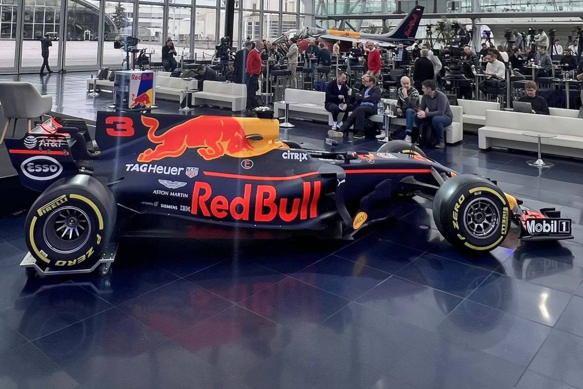 Red Bull präsentiert sein neues Formel-1-Auto.