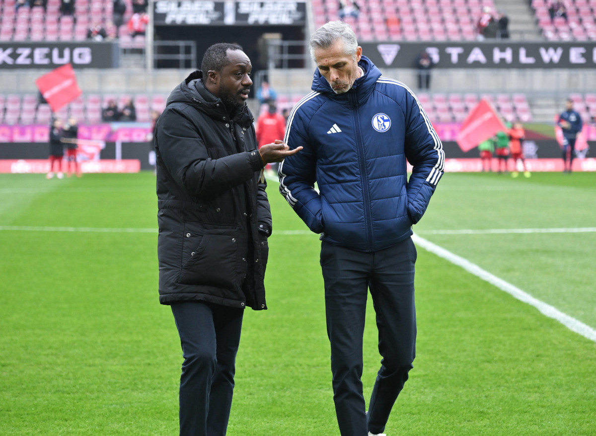 Schalke 04: Blitz-Aus für van Wonderen? S04-Bosse sprechen Trainer-Machtwort