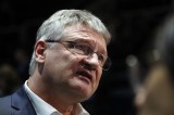 Ehemaliger AfD-Chef zurück im Lehrstuhl. Müssen die Studierenden das akzeptieren? 
