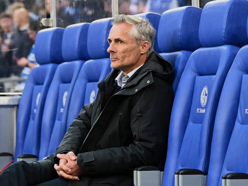S04-Coach van Wonderen lässt Bombe platzen – dabei gerät ER erneut ins Visier