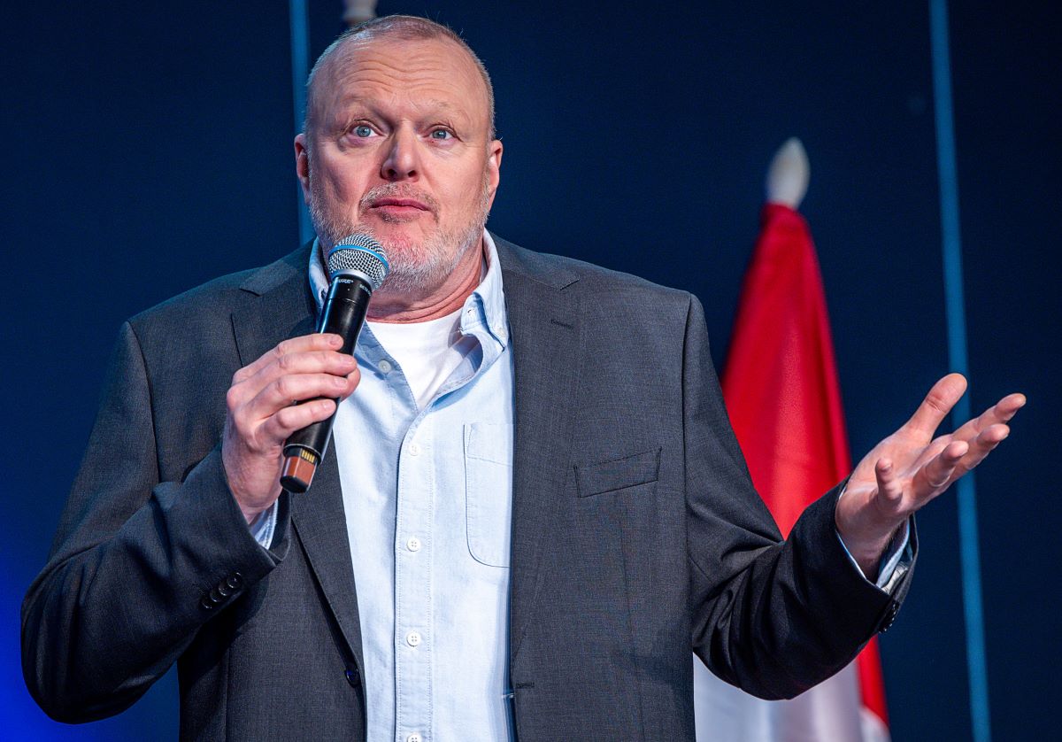 Kurz vor ESC 2025: Stefan Raab sorgt für Ärger in Basel – „Germany 0 Points“