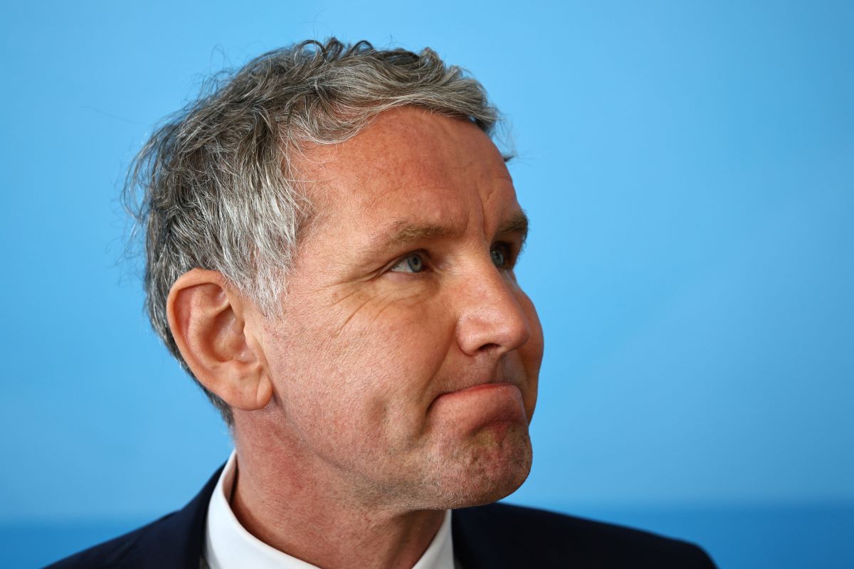 Höcke tobt nach AfD-Einstufung  – dann macht er kleinlaut einen Rückzieher