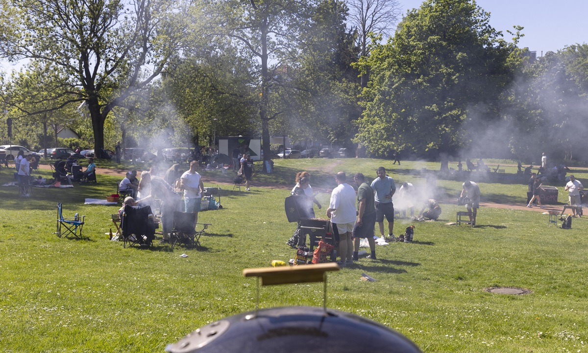 Bußgeld: Teurer Irrtum! Grill-Fans drohen Tausende Euro Strafe