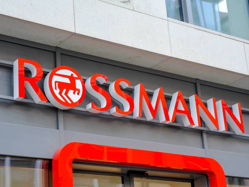 Rossmann-Kundin aus Duisburg fällt aus allen Wolken – „Weder kundenfreundlich, noch glaubwürdig“