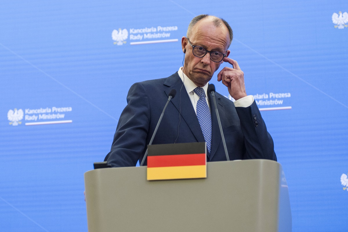 Nachbar wutentbrannt: Merz fliegt Migration um die Ohren