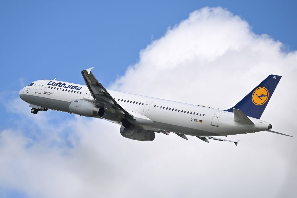 Urlaub: Lufthansa zieht Schlussstrich – jeder Passagier bekommt es zu spüren