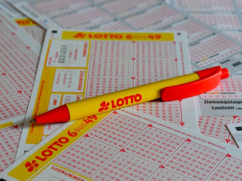 Lotto-Spieler knackt Jackpot – und erhält ungewöhnlichen Gewinn