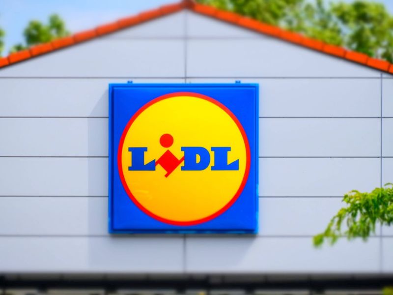 Lidl, Edeka & Co.: Kunden blicken auf Kassenzettel – sofort schrillen alle Alarmglocken
