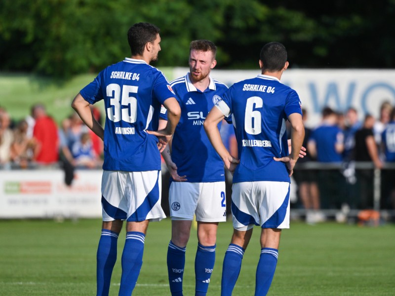 Aus bei S04: Muss sich dieser Star jetzt um seine Zukunft sorgen?