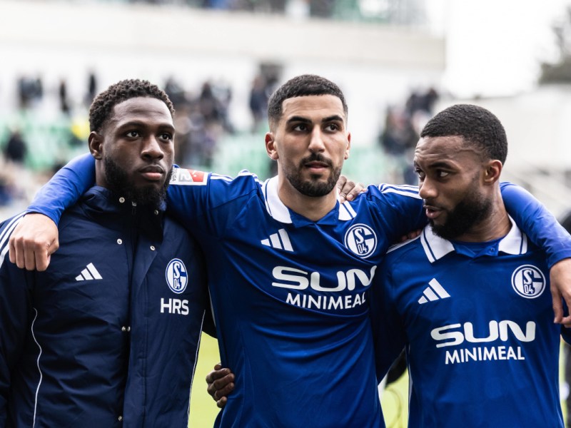 FC Schalke 04 verkündet Knall! Star muss gehen – er spielt nie wieder in Königsblau
